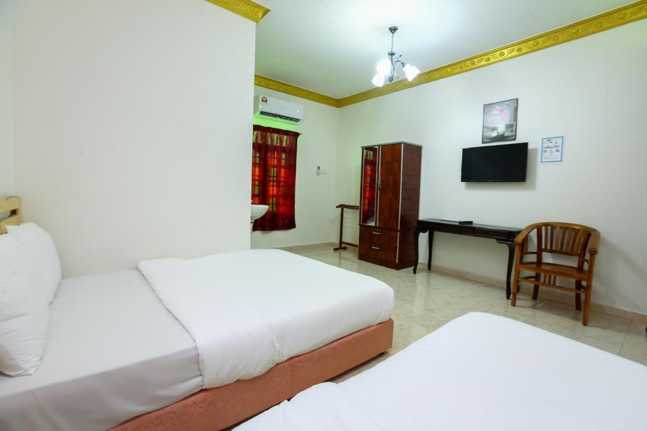 Oyo 89887 Chalet Yunie Marang Ngoại thất bức ảnh