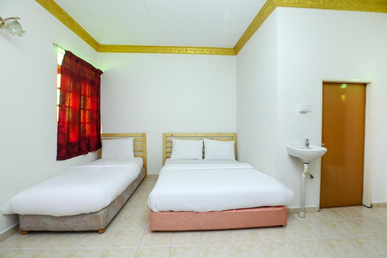 Oyo 89887 Chalet Yunie Marang Ngoại thất bức ảnh