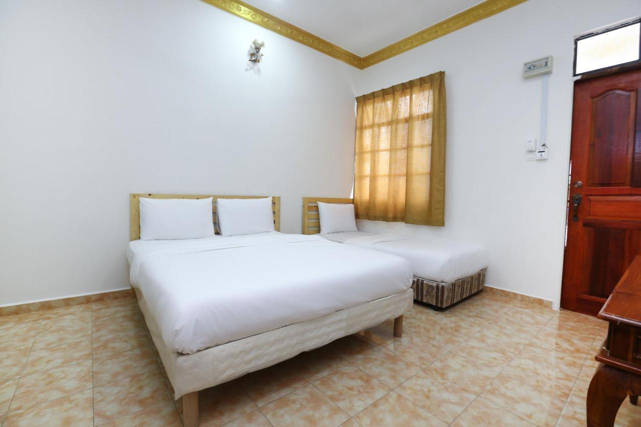 Oyo 89887 Chalet Yunie Marang Ngoại thất bức ảnh