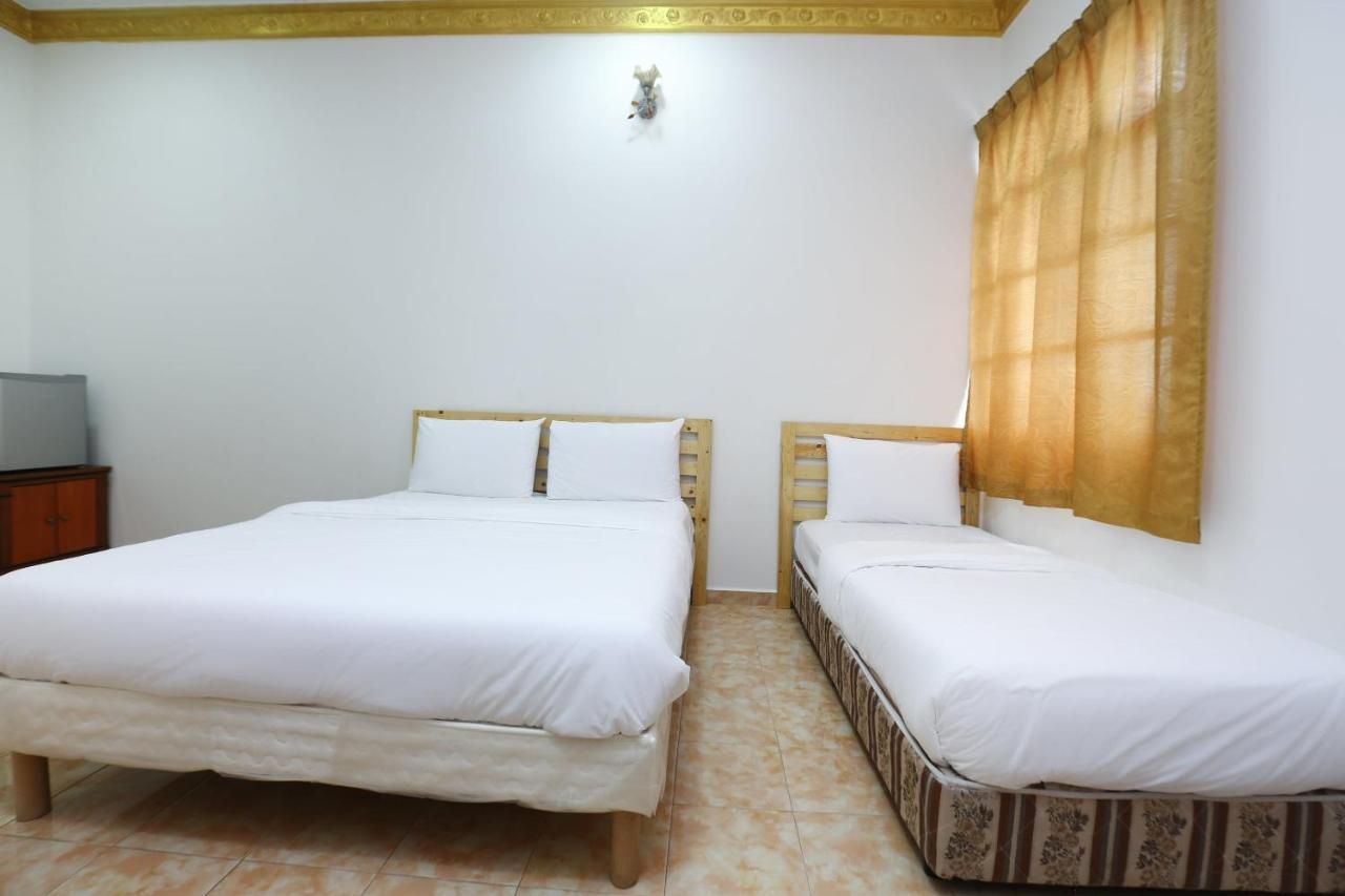 Oyo 89887 Chalet Yunie Marang Ngoại thất bức ảnh