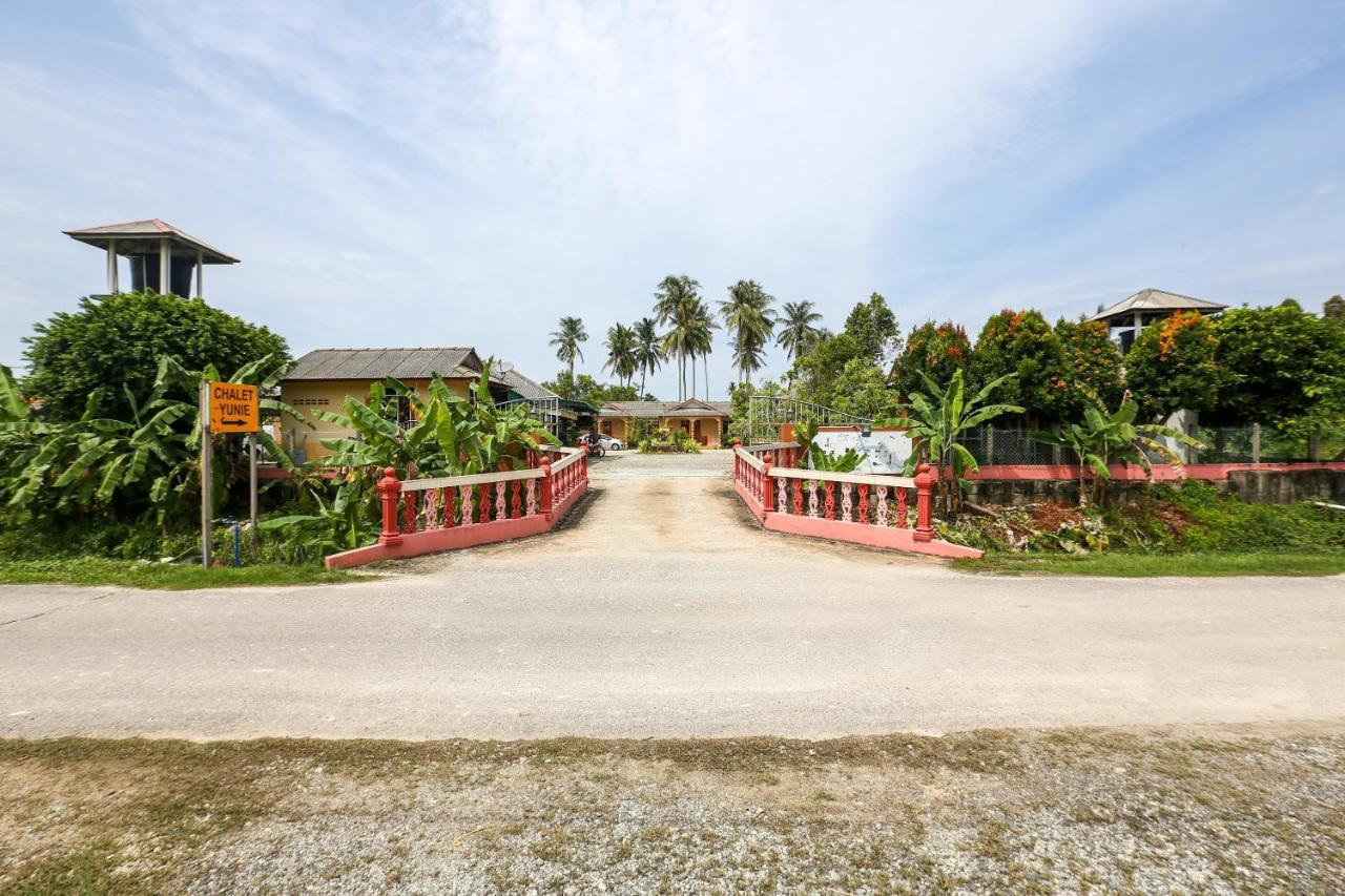 Oyo 89887 Chalet Yunie Marang Ngoại thất bức ảnh