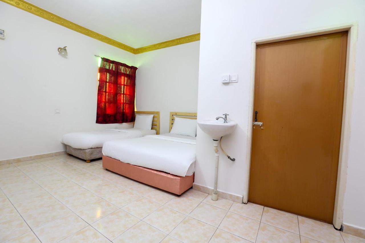 Oyo 89887 Chalet Yunie Marang Ngoại thất bức ảnh