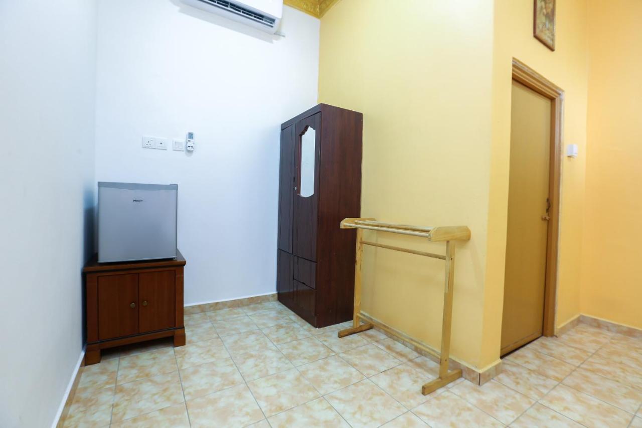 Oyo 89887 Chalet Yunie Marang Ngoại thất bức ảnh