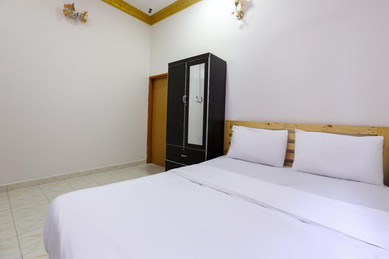 Oyo 89887 Chalet Yunie Marang Ngoại thất bức ảnh