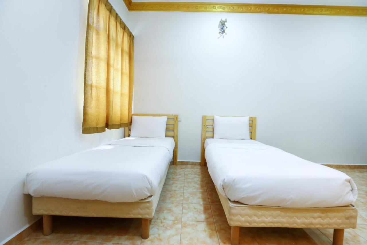 Oyo 89887 Chalet Yunie Marang Ngoại thất bức ảnh