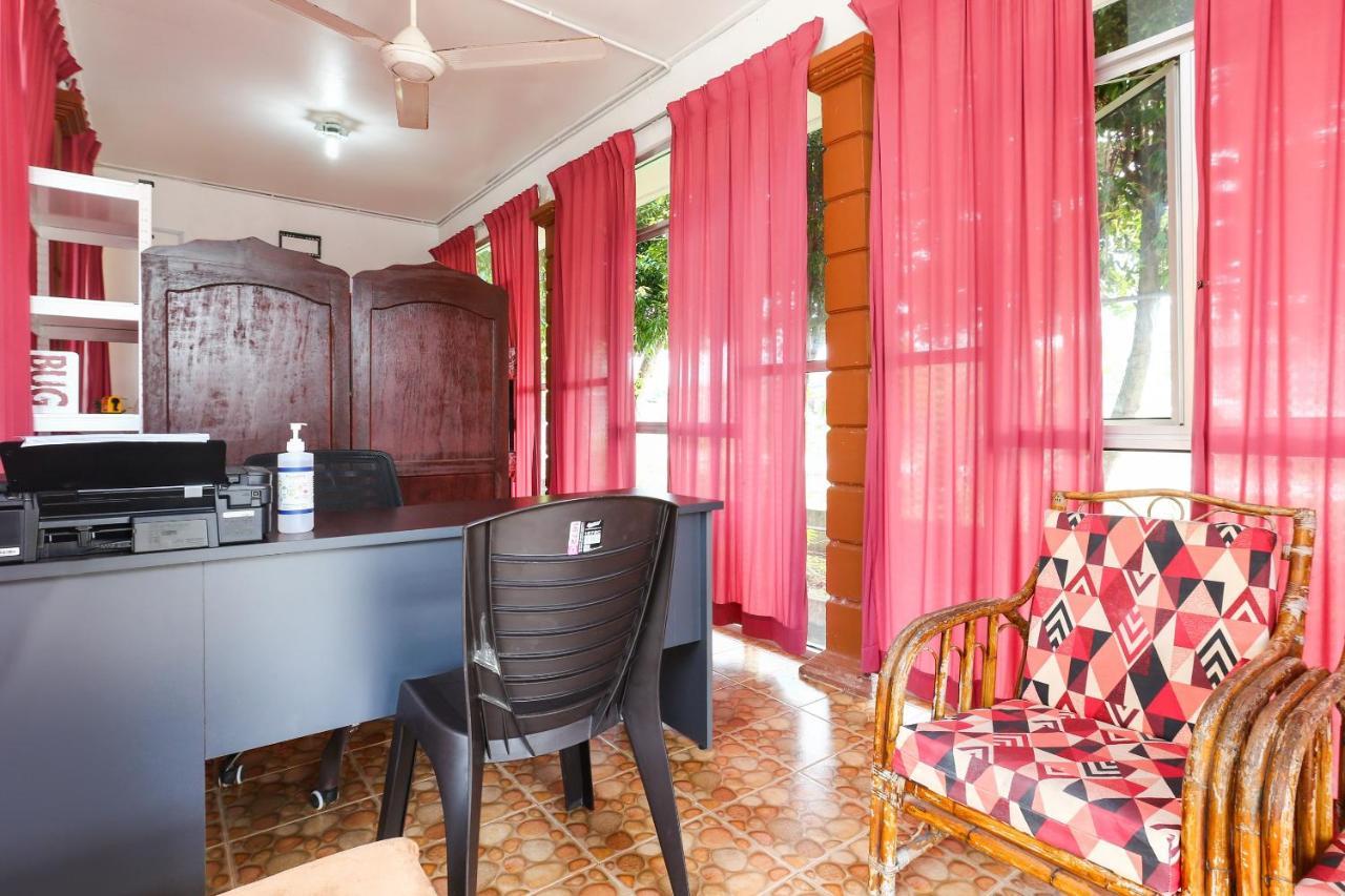 Oyo 89887 Chalet Yunie Marang Ngoại thất bức ảnh