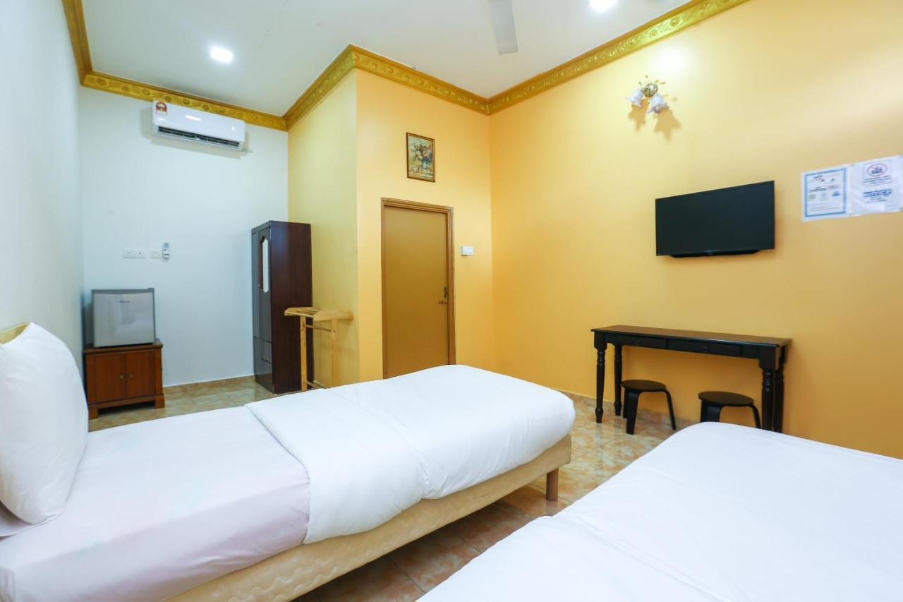Oyo 89887 Chalet Yunie Marang Ngoại thất bức ảnh