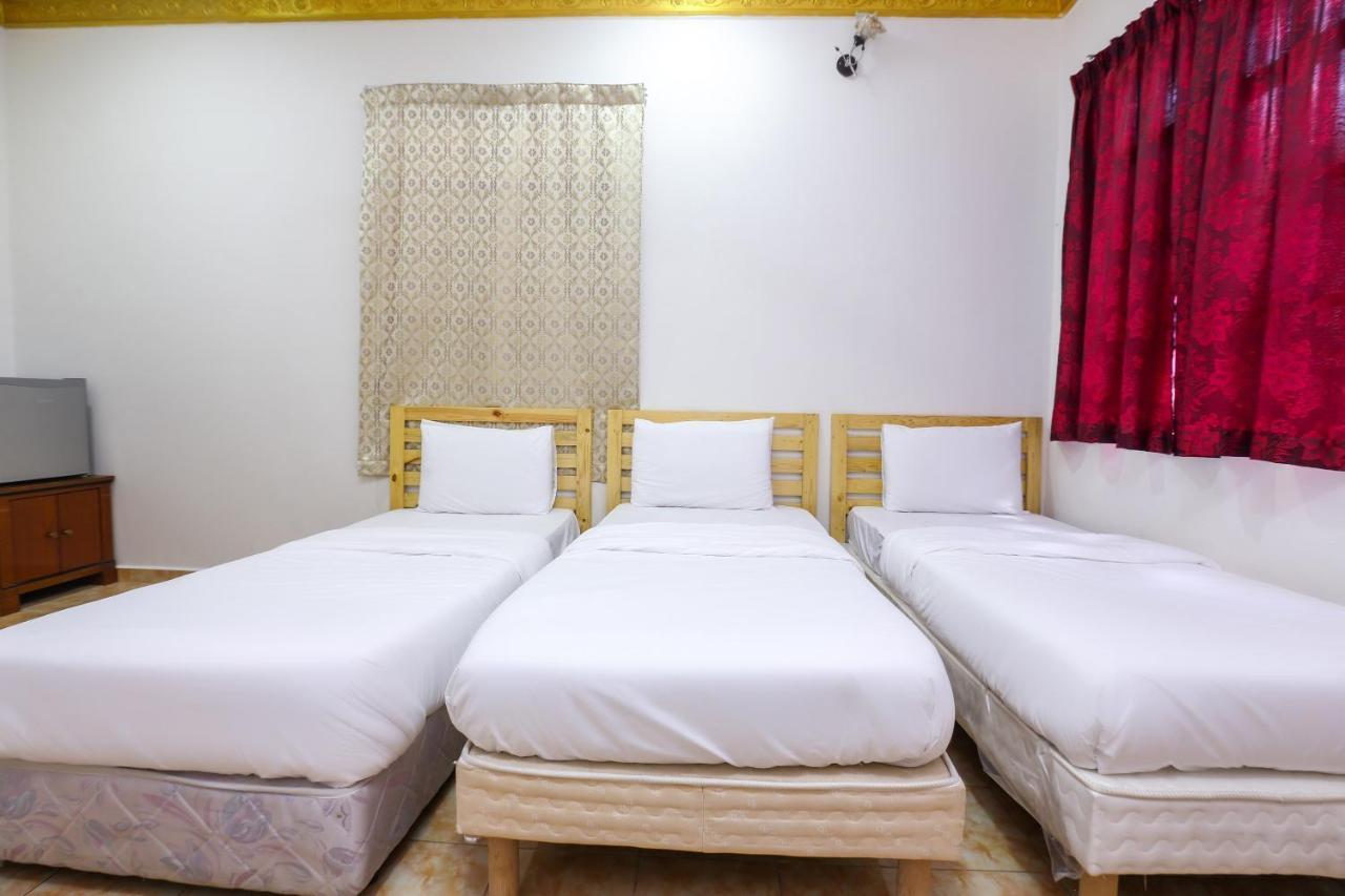 Oyo 89887 Chalet Yunie Marang Ngoại thất bức ảnh